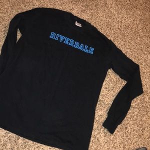 black riverdale t-shirt